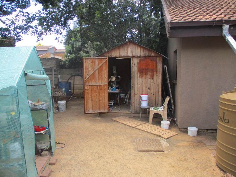 3 Bedroom Property for Sale in Pellissier Free State